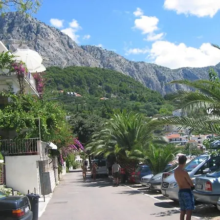Apartment In With Sea View, Terrace, Air Conditioning, Wifi 3812-6 *