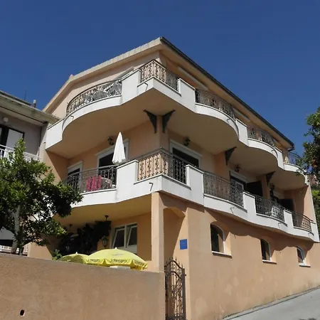 In With Sea View, Terrace, Air Conditioning, Wifi 3812-6 * Podgora (Split-Dalmatia)