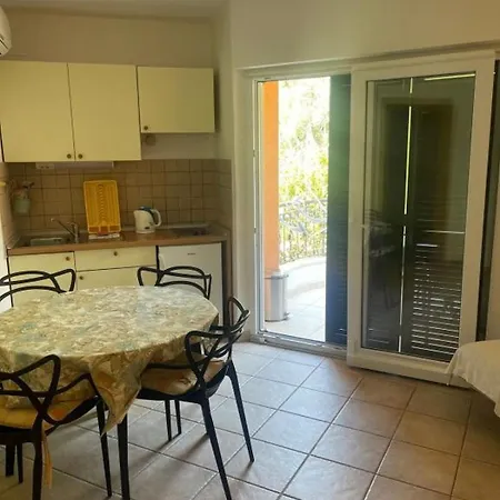 In With Sea View, Terrace, Air Conditioning, Wifi 3812-6 Podgora (Split-Dalmatia)